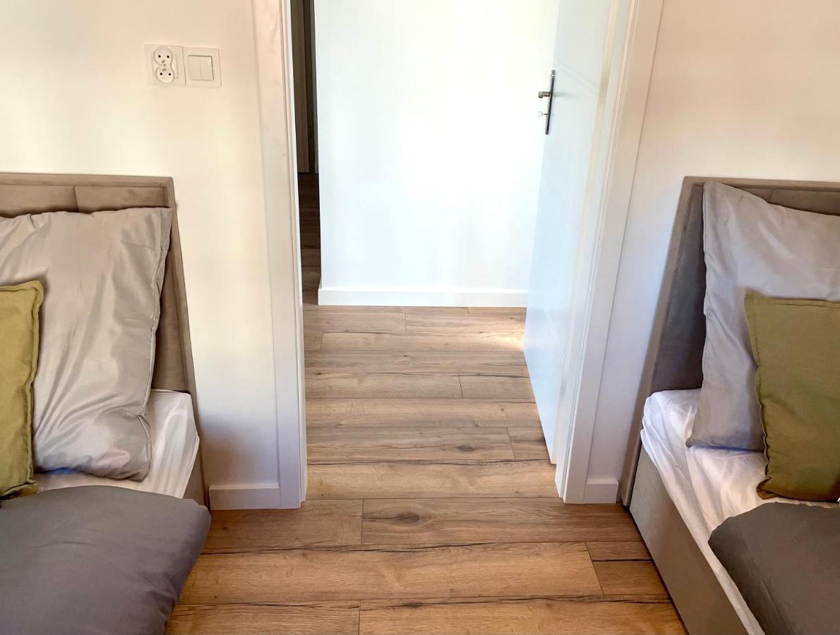 Calm Apartment Nr 8 ออลชติน ภายนอก รูปภาพ